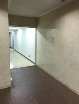 ホンダビルの外観