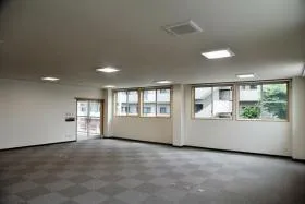 桑野共栄ビルの外観