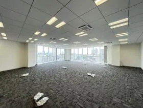 プレンジ代々木(旧 TECROWD PREMIUM YOYOGI)の外観