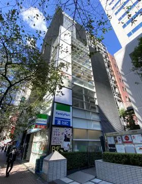 江間忠さくらビルの外観