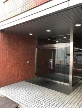 駿河台ヤギビルの外観
