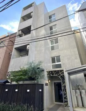 ラコリーヌ渋谷ビルの外観