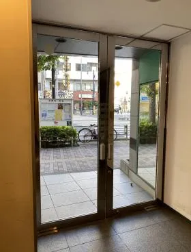 IS弓町ビルの外観