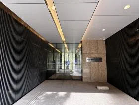 Daiwa神保町3丁目ビルの外観