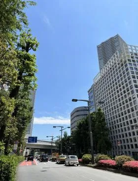 京王プレッソイン池袋ビルの外観