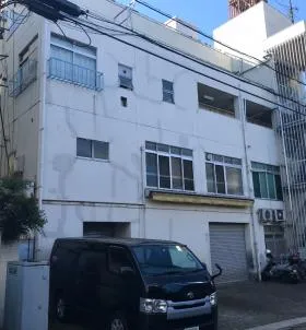 YBビルの外観