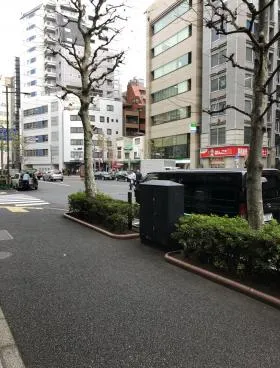 神保町3丁目共同ビルの外観