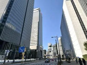 虎ノ門アルセアタワーの外観