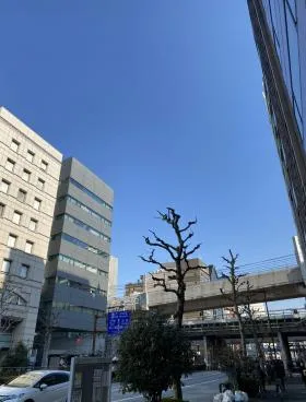 小野薬品工業(株)ビルの外観