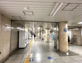 東京メトロ千代田線「新御茶ノ水駅」