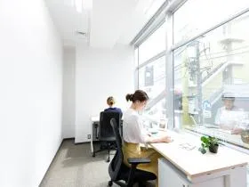 Regus(リージャス)町田駅前ビジネスセンターの外観