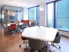 Regus(リージャス)大名古屋ビルヂングビジネスセンターの外観