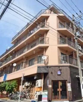 第六小崎ビルの外観