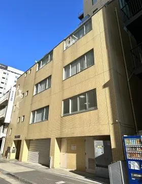 TBM西新橋ビルの外観