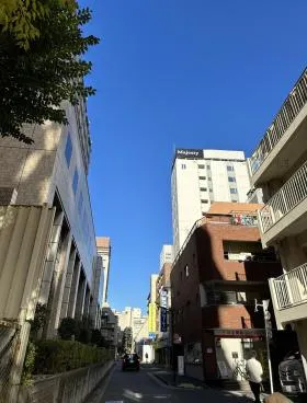 TBM西新橋ビルの外観
