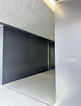 MA5 ビルの外観