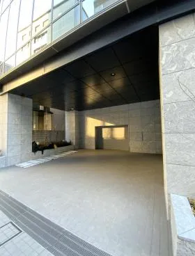 森紙業神田ビルの外観