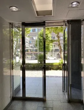 水天宮平和ビルの外観