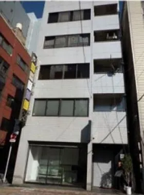 女井ビルの外観