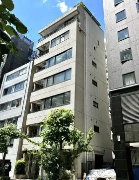 新富Mビルの外観
