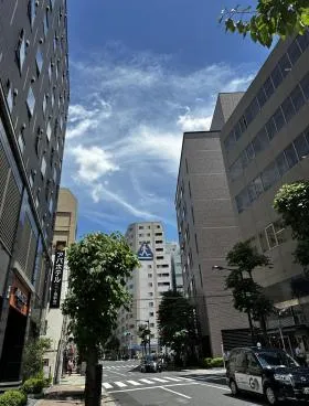 新富Mビルの外観