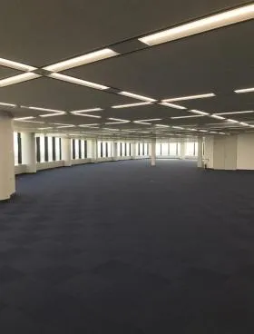 SII幕張ビルの外観