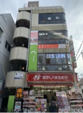 グローバル戸越銀座ビルの外観