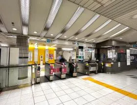 四ツ谷駅（東京メトロ南北線）