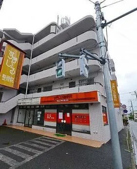 サンクローネ滝山の外観
