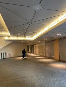 アーバンネット大手町ビルの外観