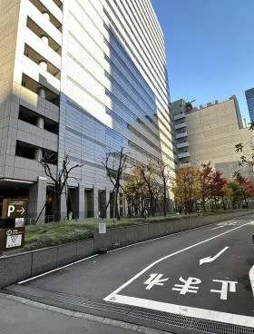 アーバンネット大手町ビルの外観