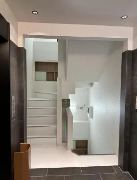 U square高田馬場ビルの外観