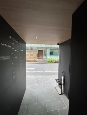 U square高田馬場ビルの外観