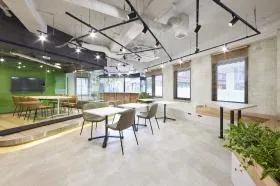 U square高田馬場ビルの外観