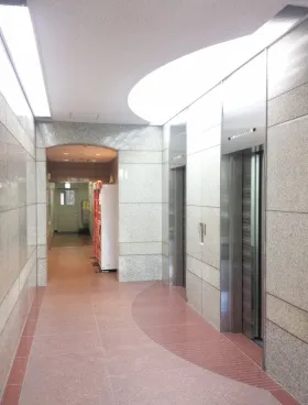 神田パークプラザの外観
