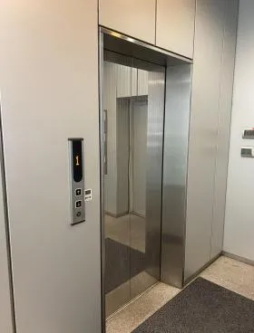 ASAX広尾ビルの外観