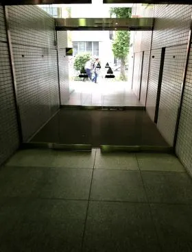 神田中央通ビルの外観