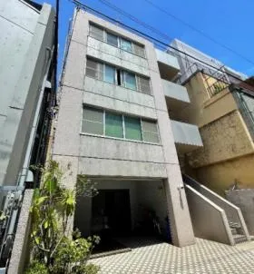 山口ビルの外観
