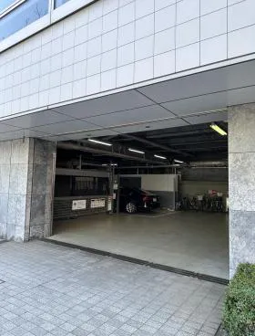 白寿本社ビルの外観