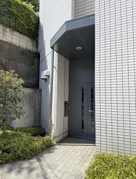 白寿本社ビルの外観