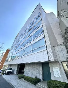 白寿本社ビルの外観