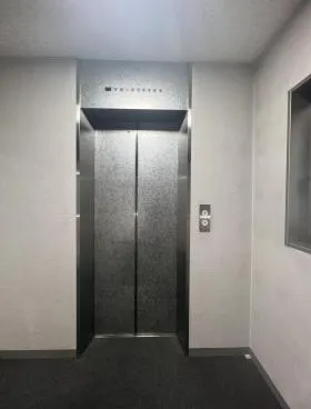 モワビルの外観