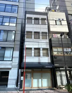 龍角散第二ビルの外観
