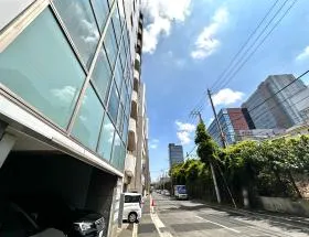 SPROUT IIDABASHIビルの外観