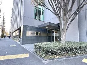 京阪大手町ビルの外観