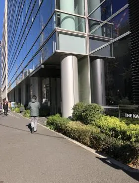 セントラル新大手町ビルの外観