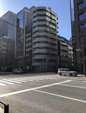 セントラル新大手町ビルの外観