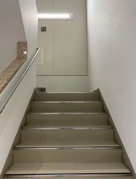 麹町御幸(旧T&G麹町)ビルの外観