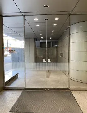 麹町御幸(旧T&G麹町)ビルの外観