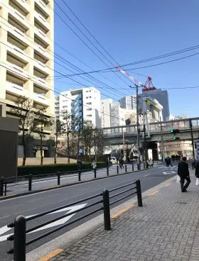 TUGビルの外観